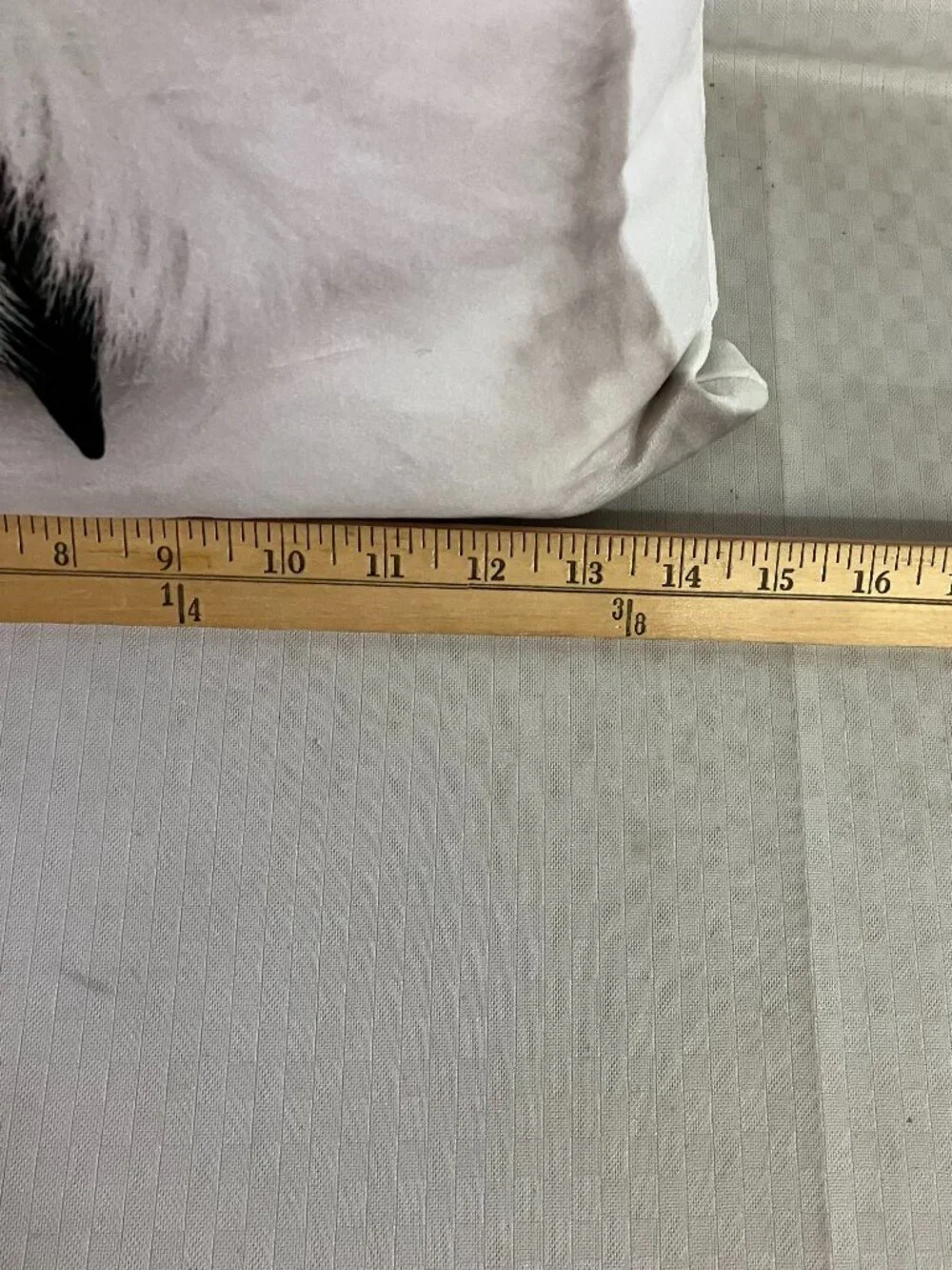 Hines of Oxford Snowy Owl Pillow 14x14 White Alpine Chalet Decorative Cushion